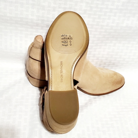 MICHAEL KORS Mercer Buckled Khaki Suede Leather Ankle Boots Size 7 - Picture 15 of 16